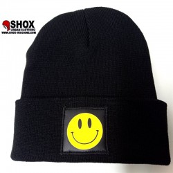 Beanie Smile Black/yellow Sbam, patch nera stampata e logo dietro sbam clothing.