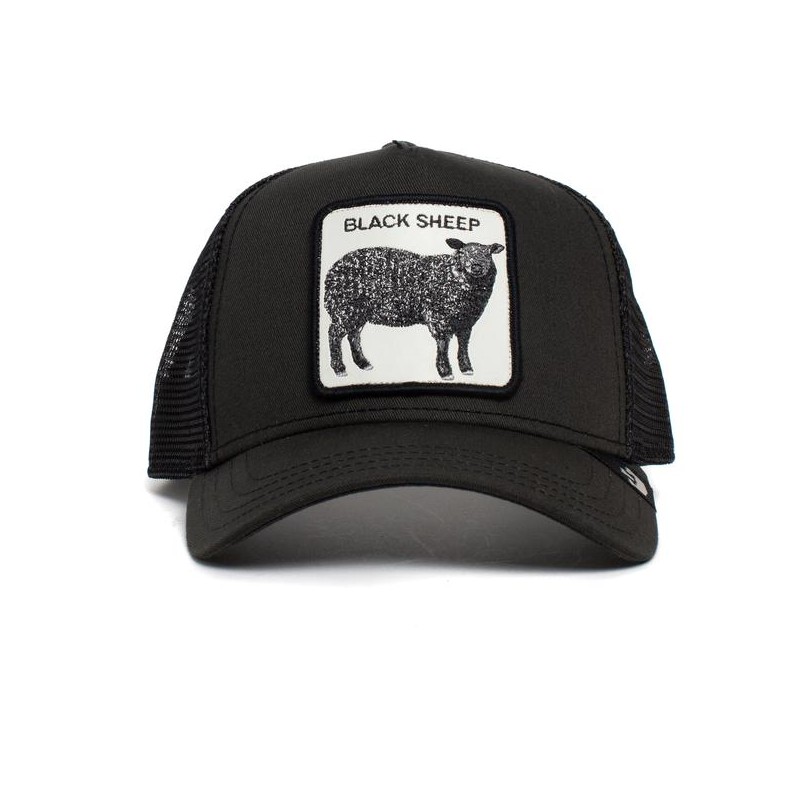 Black Sheep 2 Trucker Black, patch ricamata frontale con pecora nera su base bianca.